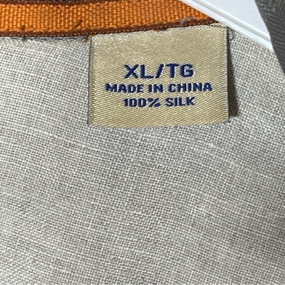 Tommy Bahama 100% Silk Print Short Sleeve Shirt Size Men’s XL - Picture 8 of 9